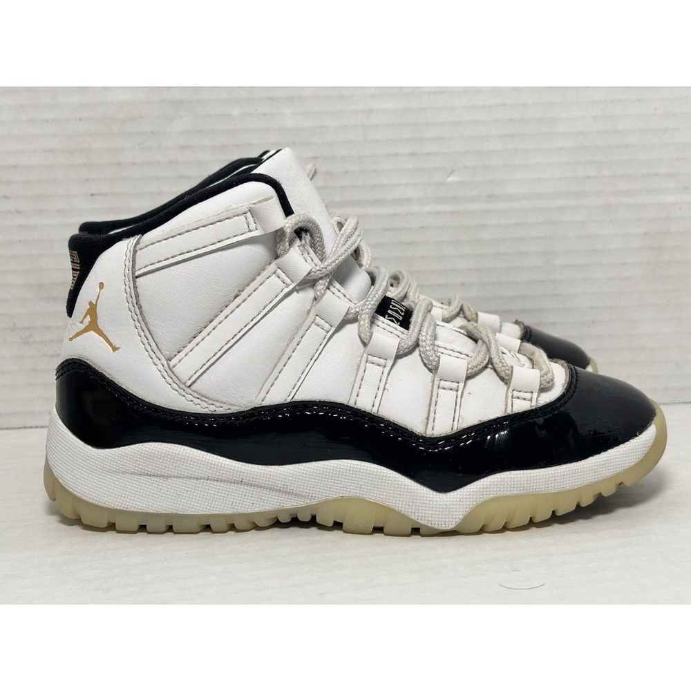Jordan Air Jordan 11 Retro Shoes Kids Size 13C White Black Basketball 378039-170